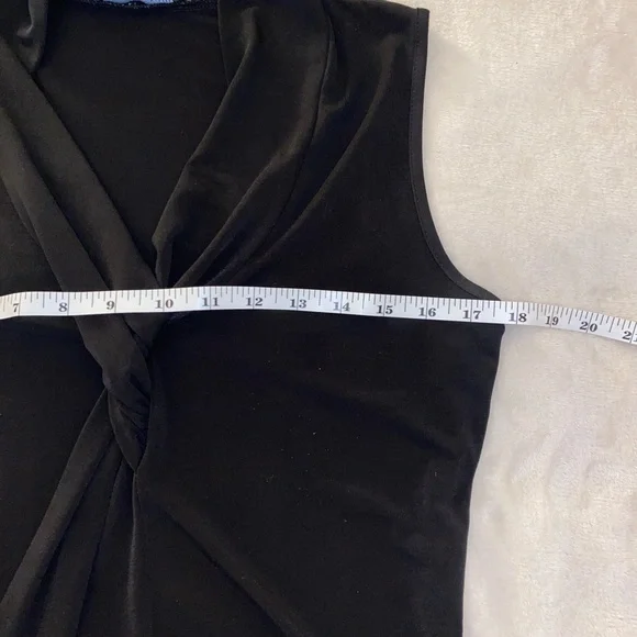 💙 Chic Black Sleeveless Top by Mandy Evan’s Size M - Picture 5 of 9